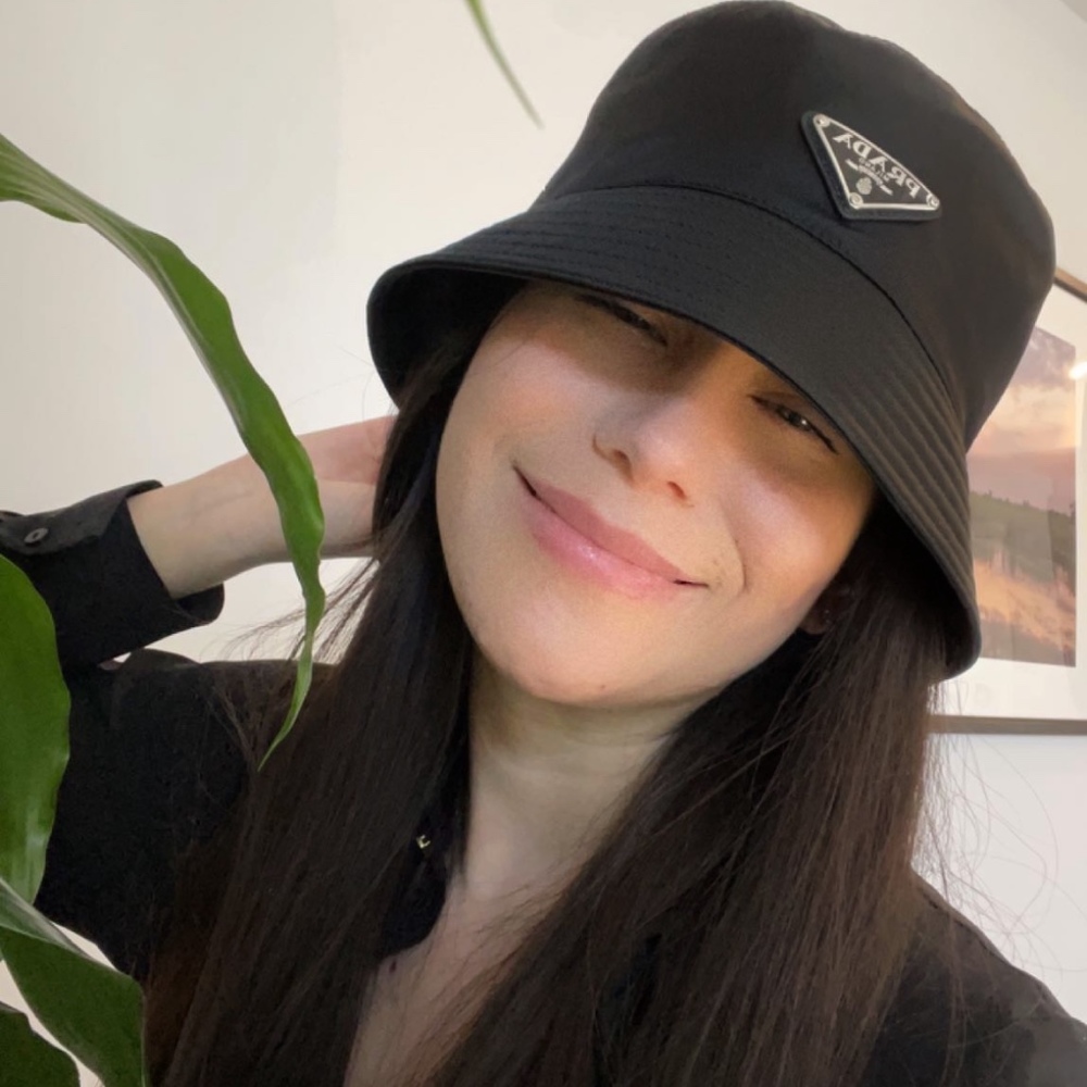 Meet your Posher, Rain